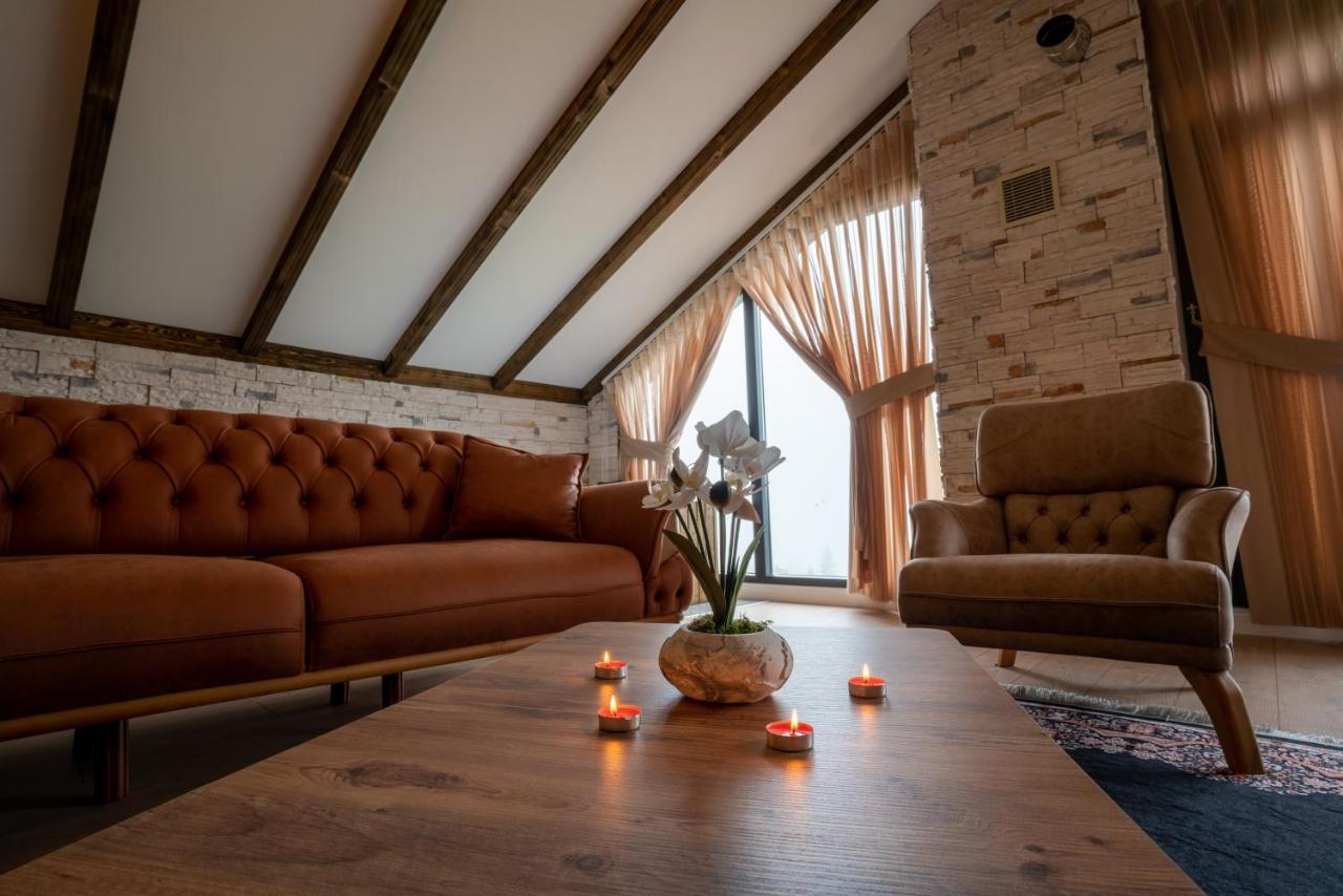 Poison Garden Suite Gozalan Εξωτερικό φωτογραφία